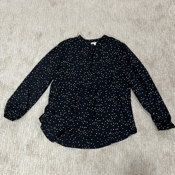 Black and white stars flowy long sleeve blouse - Picture 1 of 3